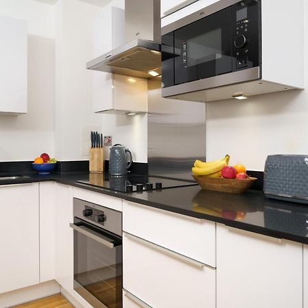 Appartement 1 Bed Flat Near Canary Wharf, O2 à Londres Extérieur photo